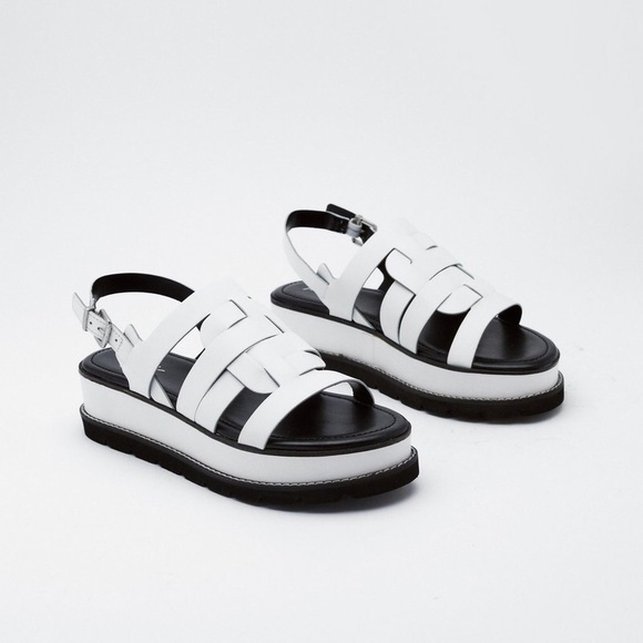 SOLD‼️ Nasty Gal Leather Flatform Fisherman Sandals - Picture 3 of 5